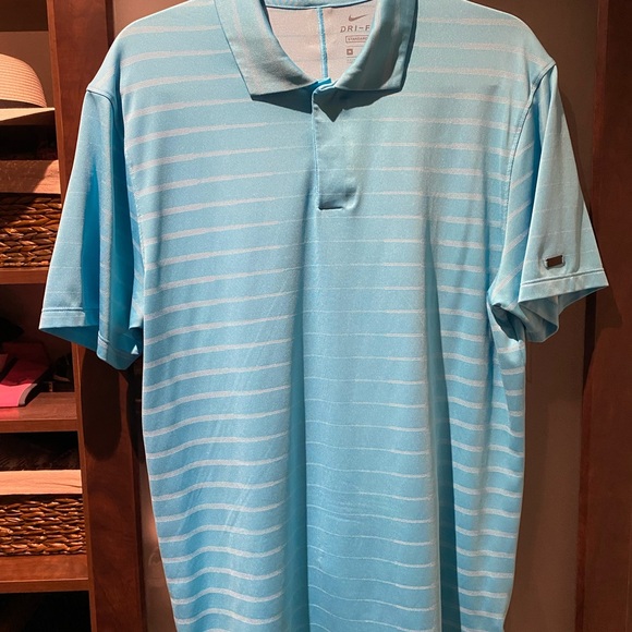 Nike golf polo, tiger woods brand, aqua blue - Picture 2 of 3